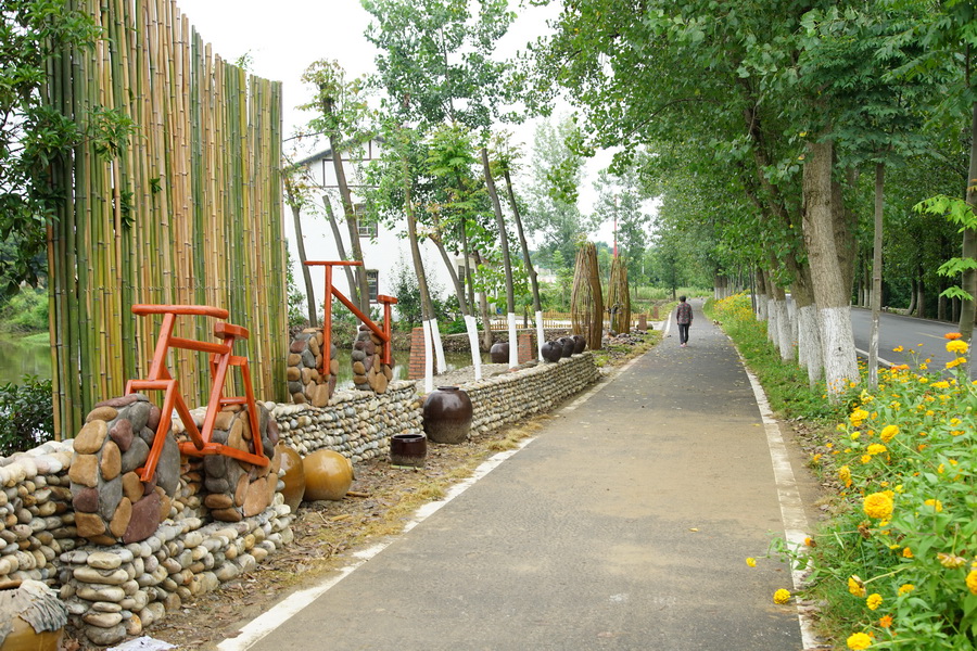 安福寺镇桑树河村 刘卫东摄