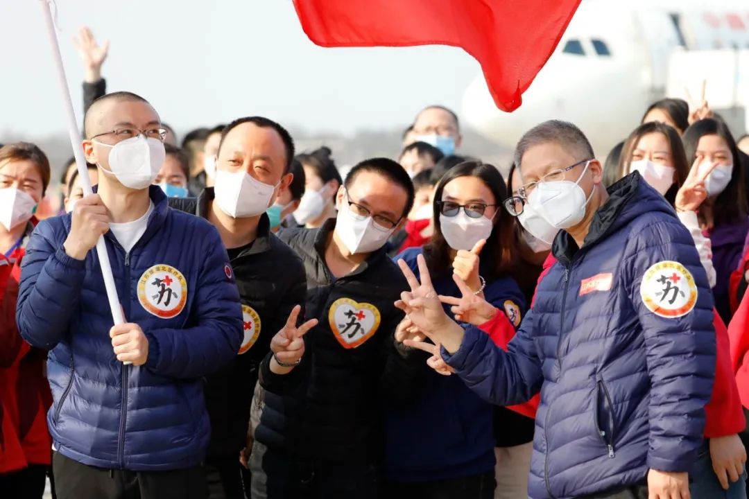 江苏援鄂医疗队图片图片