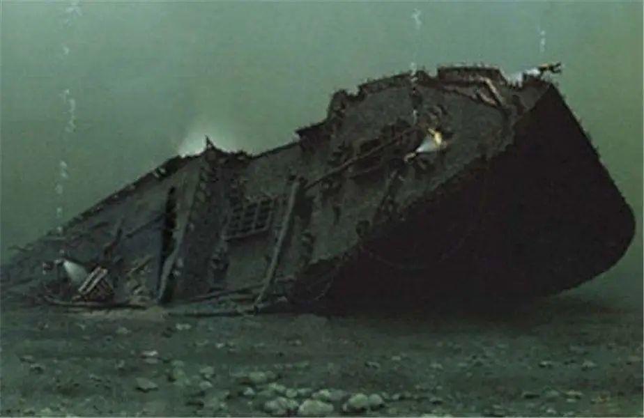 海上坟墓丨可怕的海难 之 爱尔兰女皇号轮船沉没