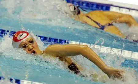 50米自由泳比赛游泳法_亚运会比赛游泳_美国游泳比赛